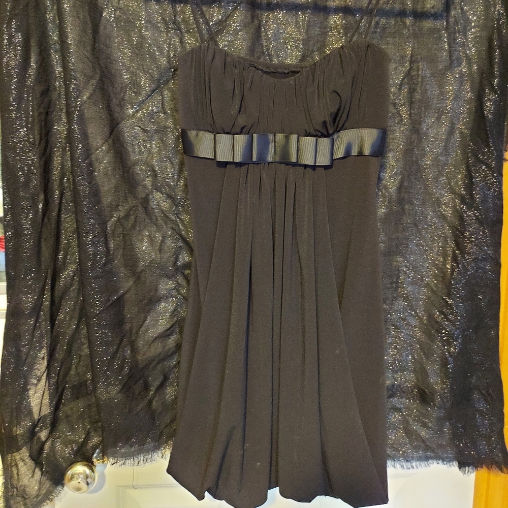 Small Morgan and Co little black party dress